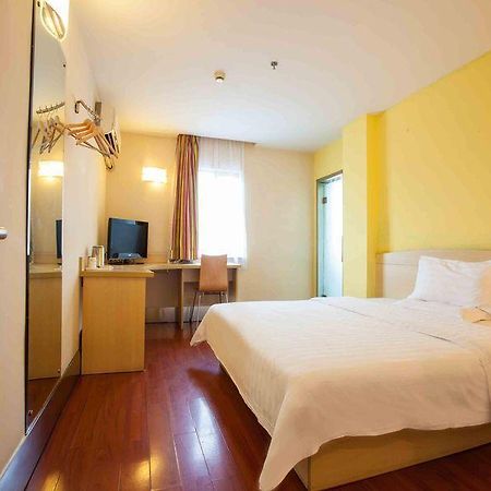 7 Days Inn Shenyang Buitenkant foto